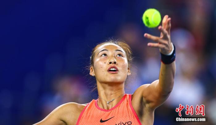 郑钦文锁定年终总决赛席位 成继李娜后第二位中