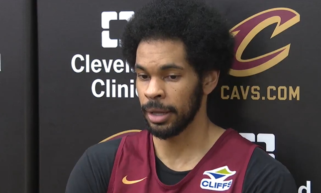 贾勒特-阿伦膝盖伤势缓解 高水准表现引关注