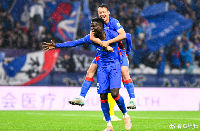 申花逆转海牛积分飙升至第五名